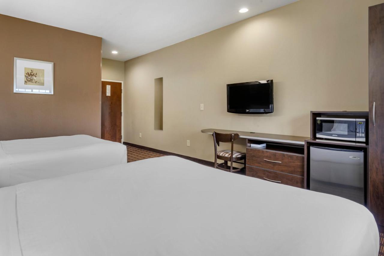 Microtel Inn & Suites Dillsboro/Sylva Экстерьер фото