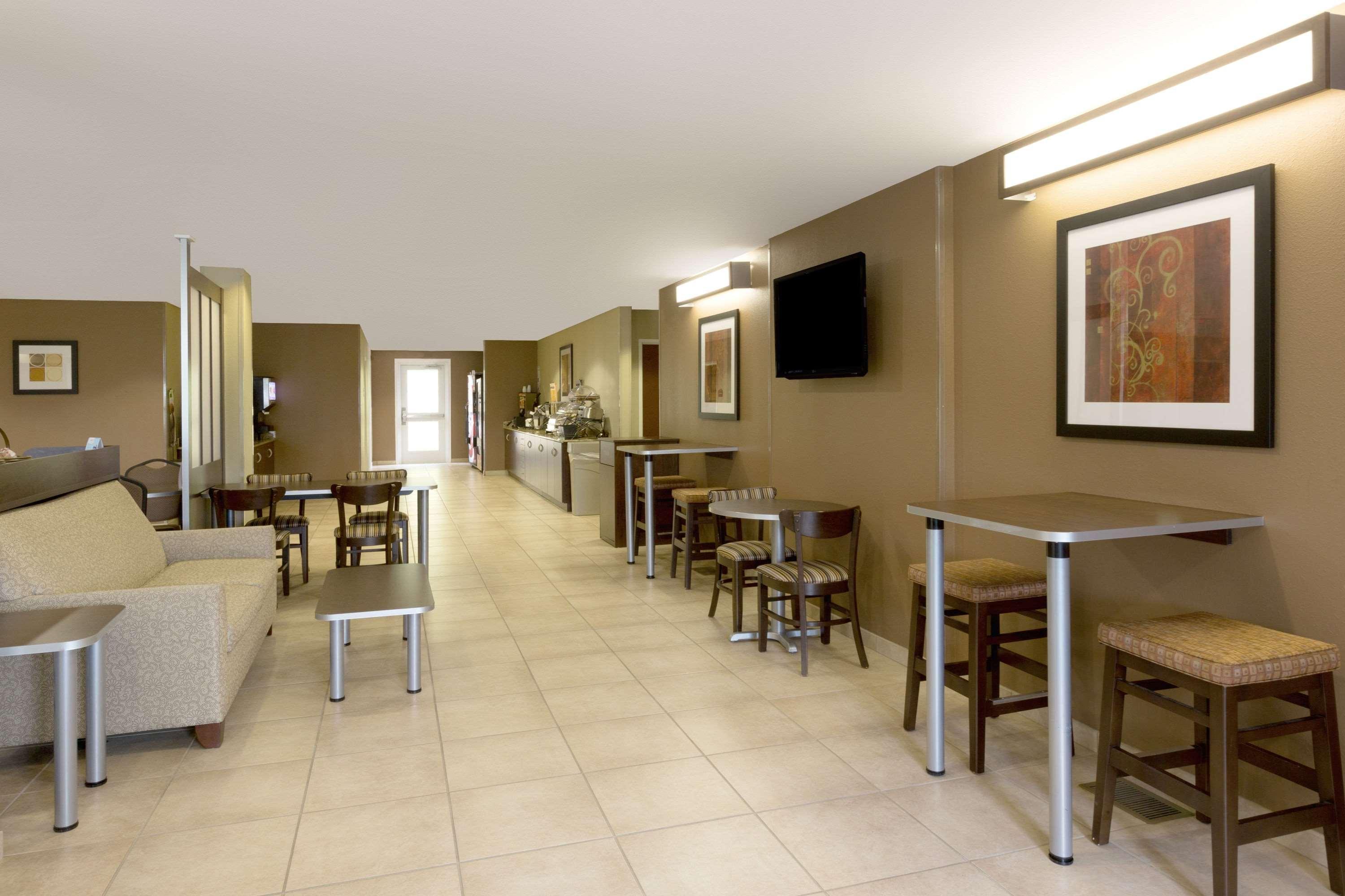 Microtel Inn & Suites Dillsboro/Sylva Экстерьер фото