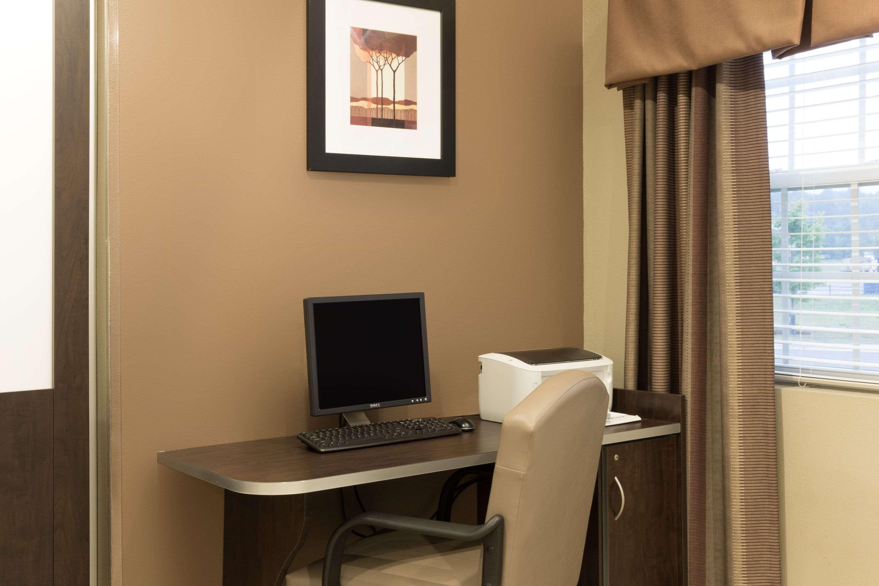 Microtel Inn & Suites Dillsboro/Sylva Экстерьер фото