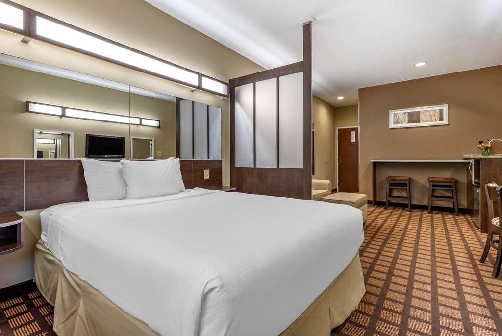 Microtel Inn & Suites Dillsboro/Sylva Номер фото